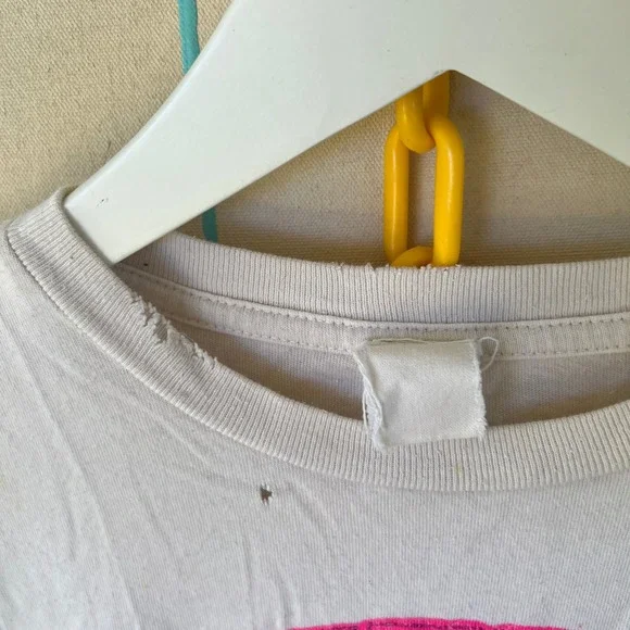 MadeWorn Rolling Stones T-Shirt Pink Tongue Logo thrash Sz S Distressed Rock Tee - Picture 2 of 7